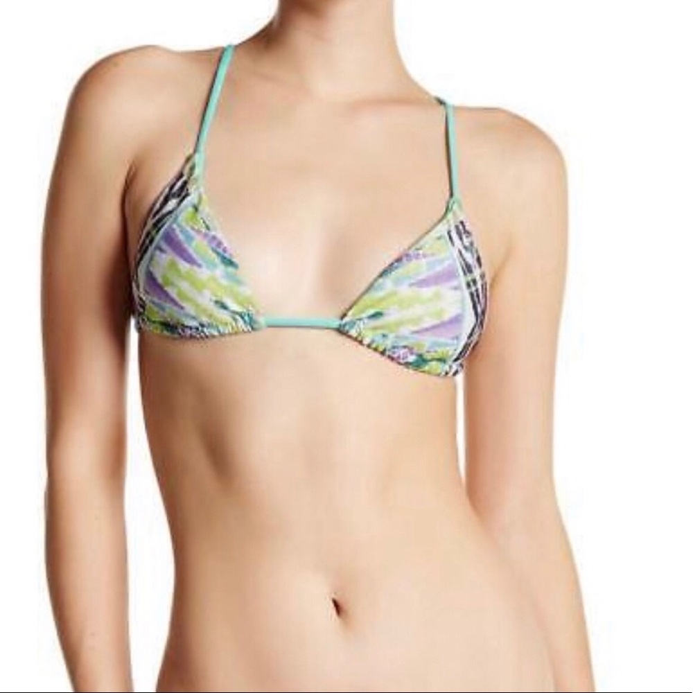 Ale- Multi Color Triangle Top